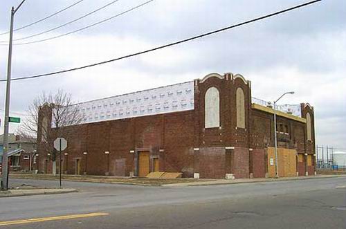 Harmony Theatre - Recent Shot From Detroit Yes (newer photo)
